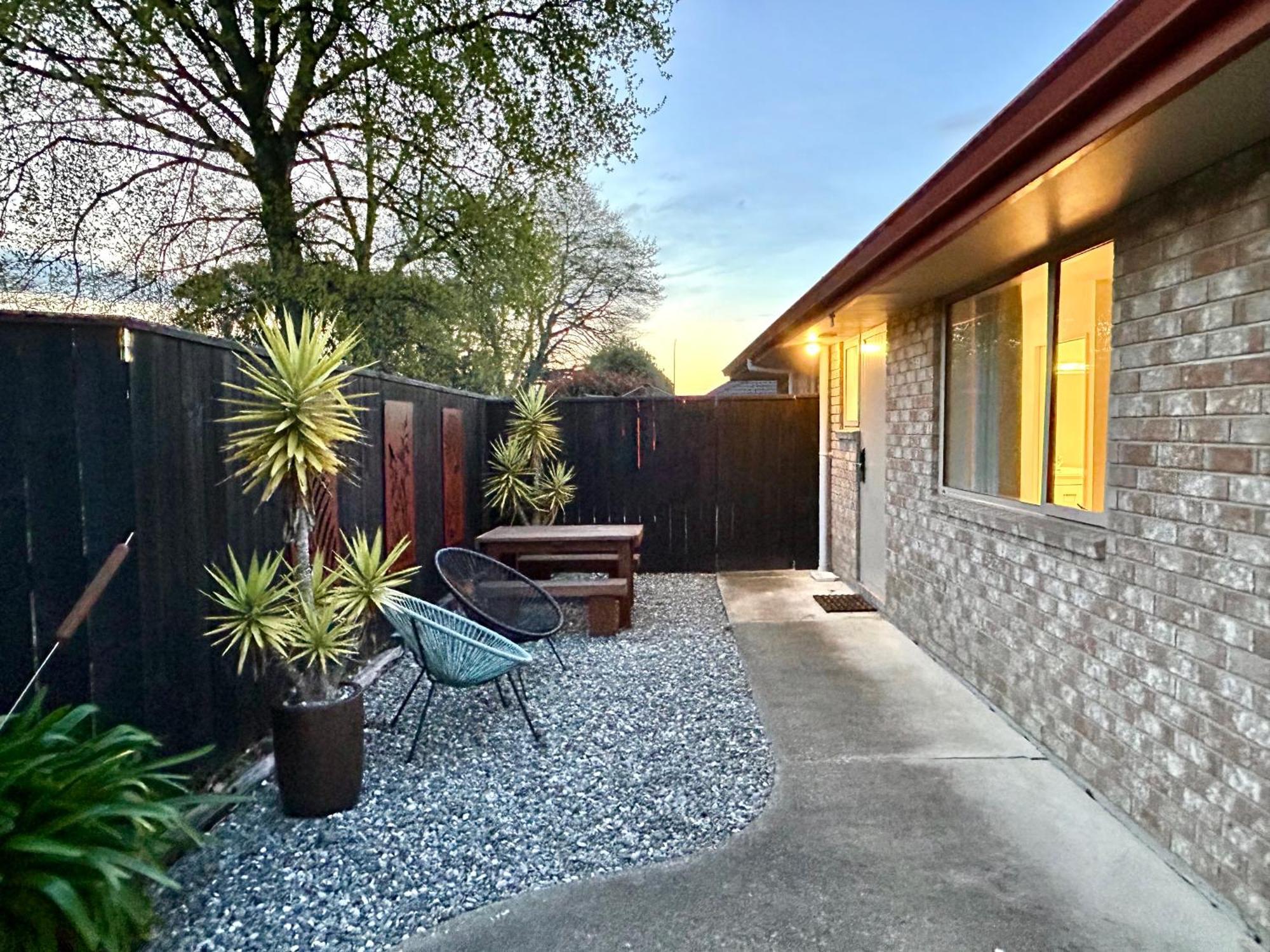 Stylish Self Contained Private Studio Richmond Exterior photo